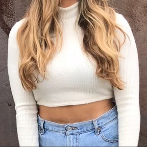 Cream king sleeve turtle neck crop top